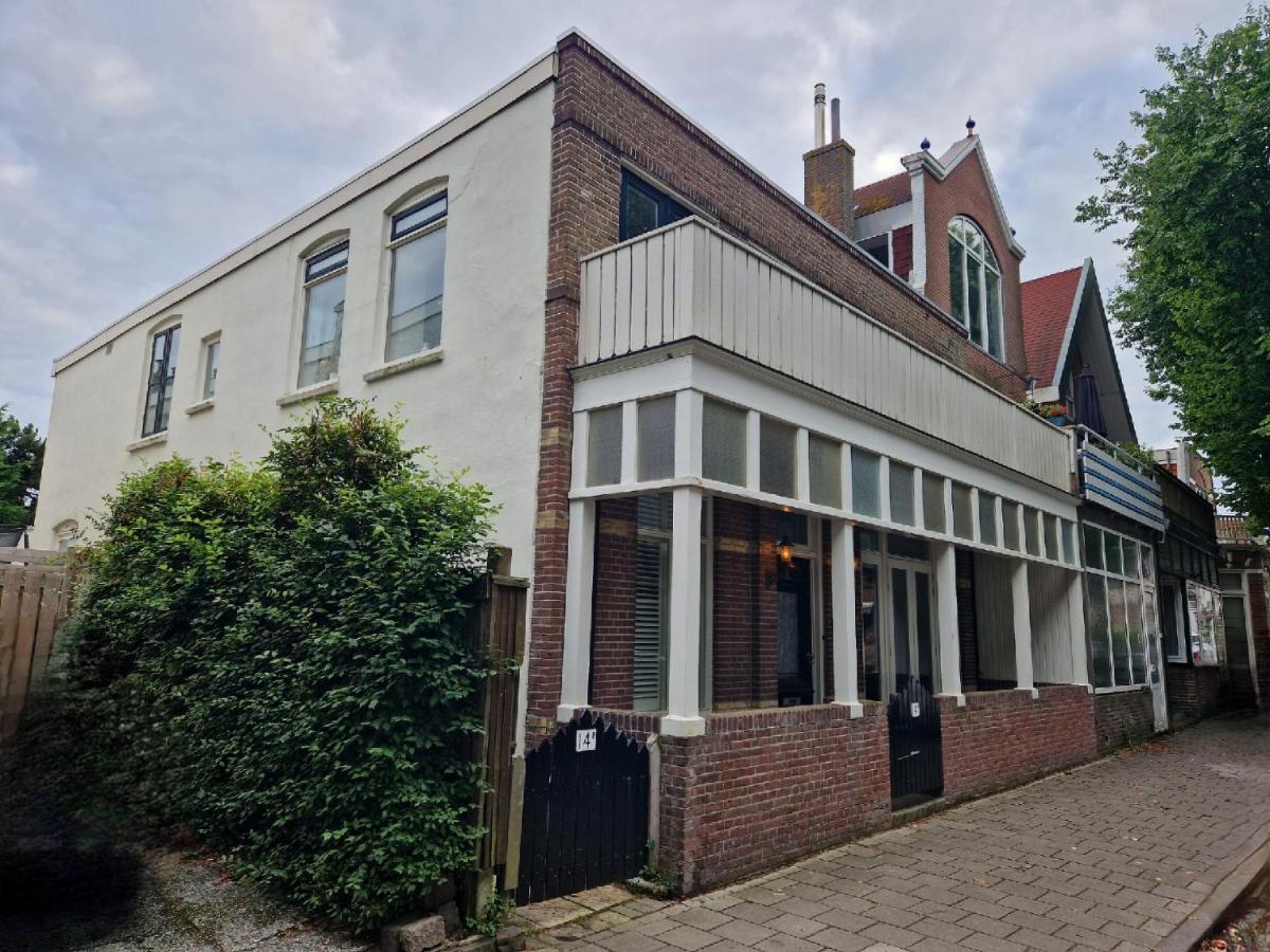 Guesthouse Kst Zandvoort Bagian luar foto