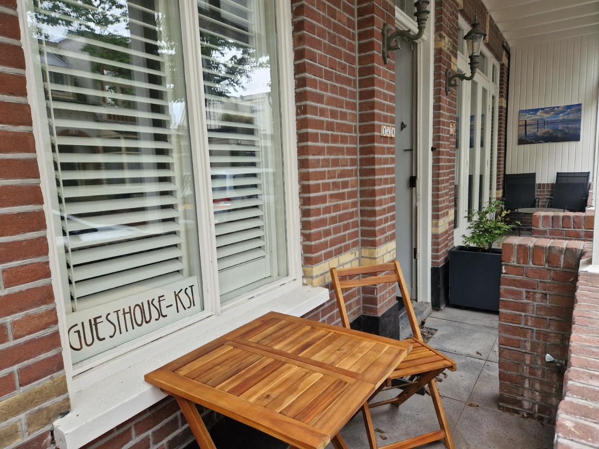 Guesthouse Kst Zandvoort Bagian luar foto